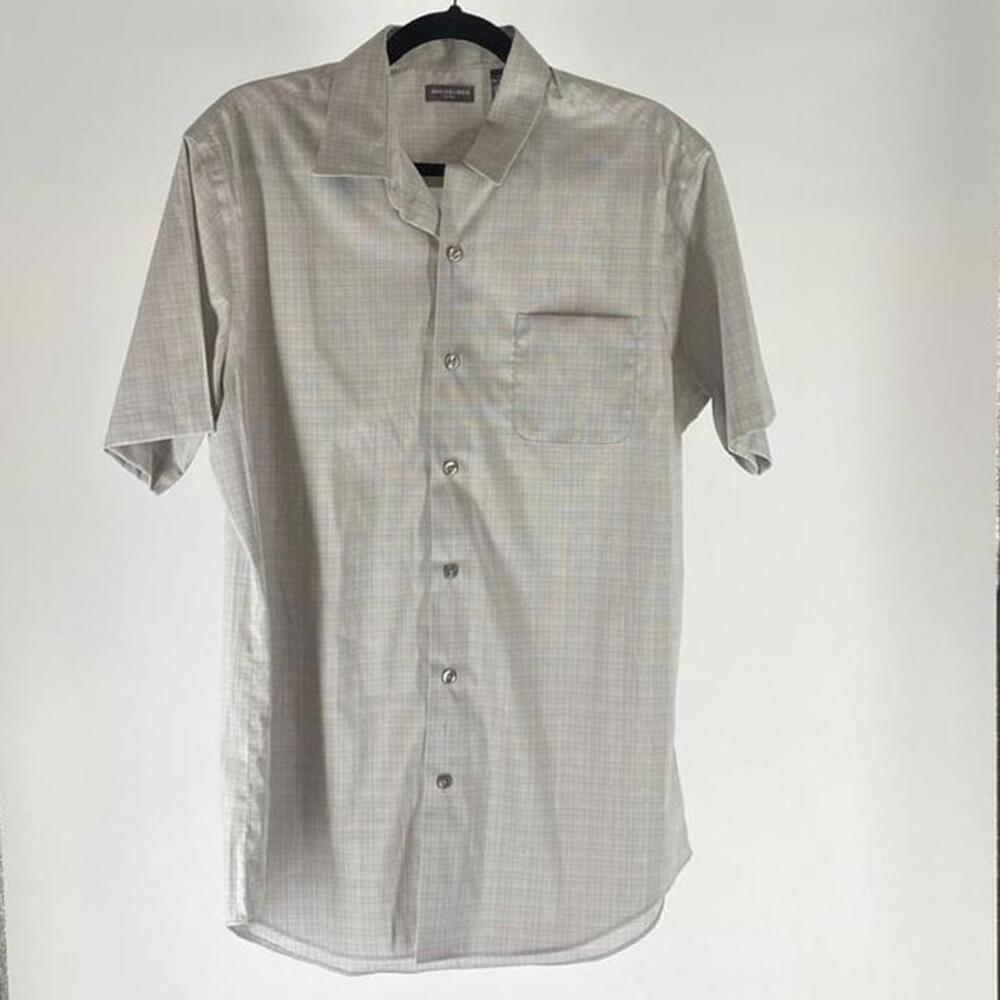 Lightweight Short Sleeve Button-Up Shirt
